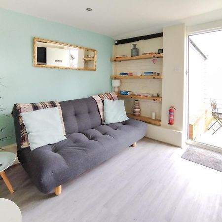 The Annexe Apartment Hawkedon Екстериор снимка